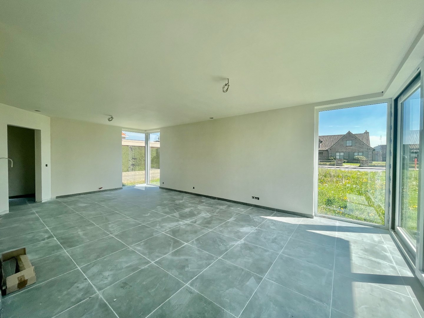 Ruime nieuwbouwwoning met 3 slaapkamers en garage 