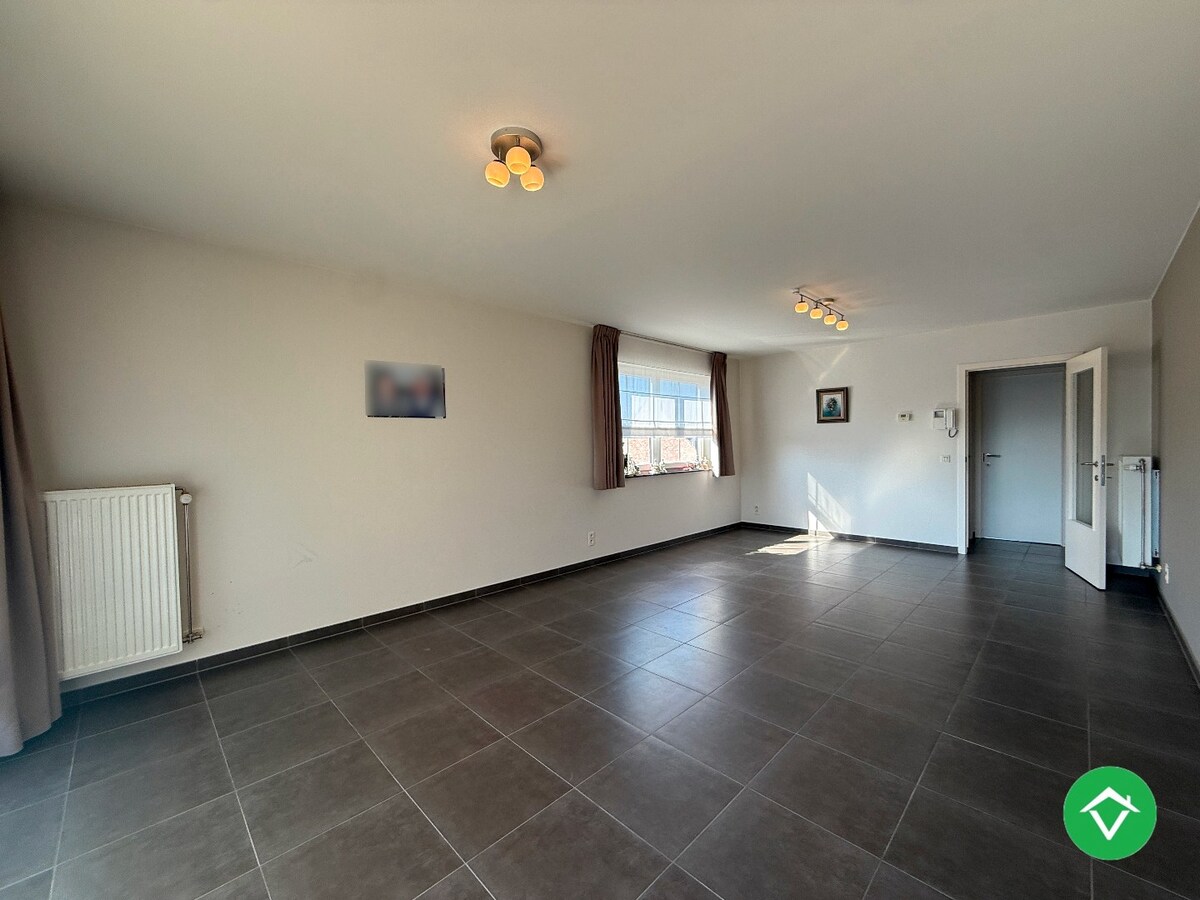 Energiezuinig appartement met twee slaapkamers te Rumbeke 