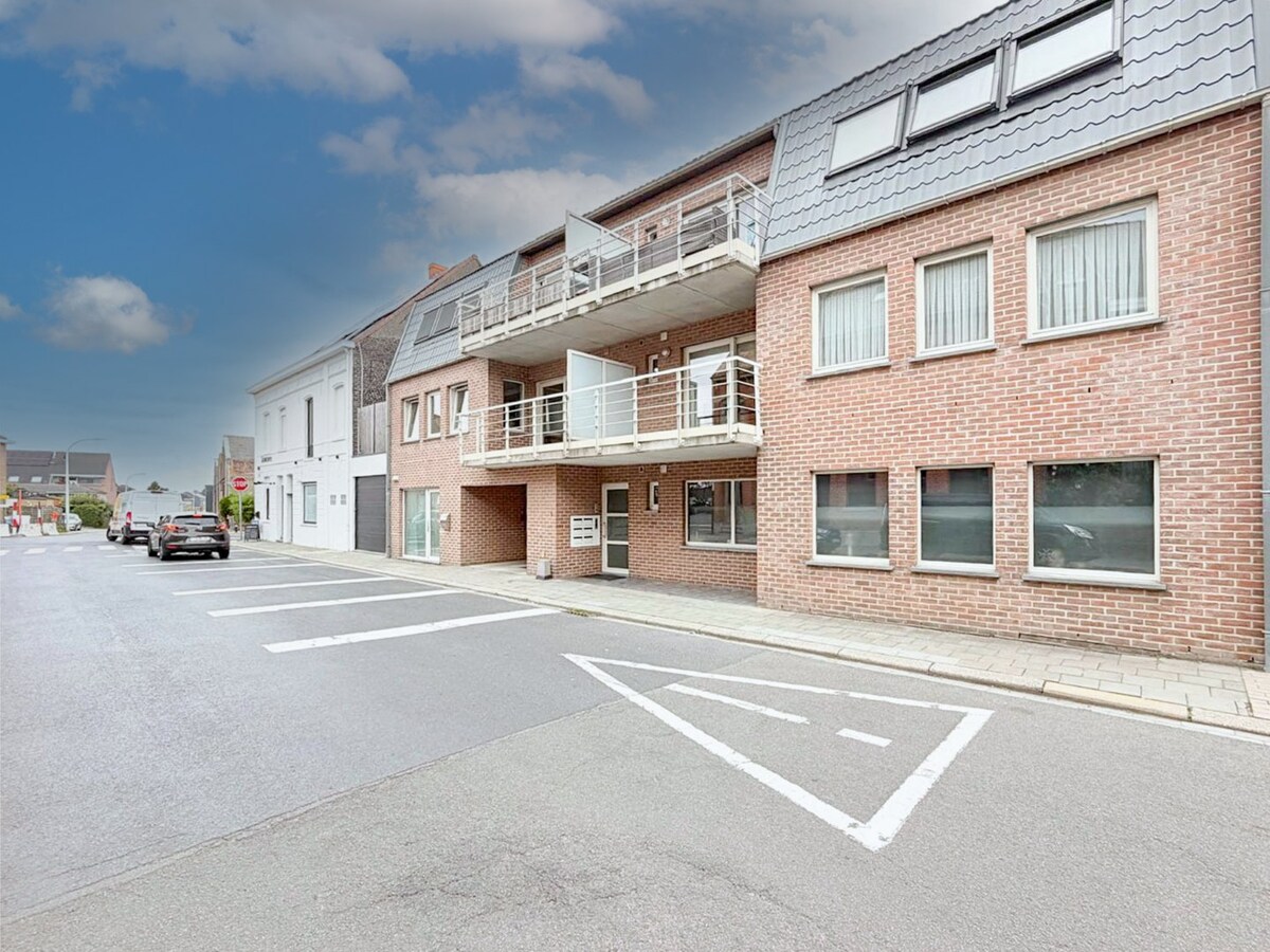 Opbrengsteigendom met 6 units en 6 parkeerplaatsen in Lauwe - “EPC B - conform elektriciteit - huurpotentieel tot ca. €60.600/jaar 