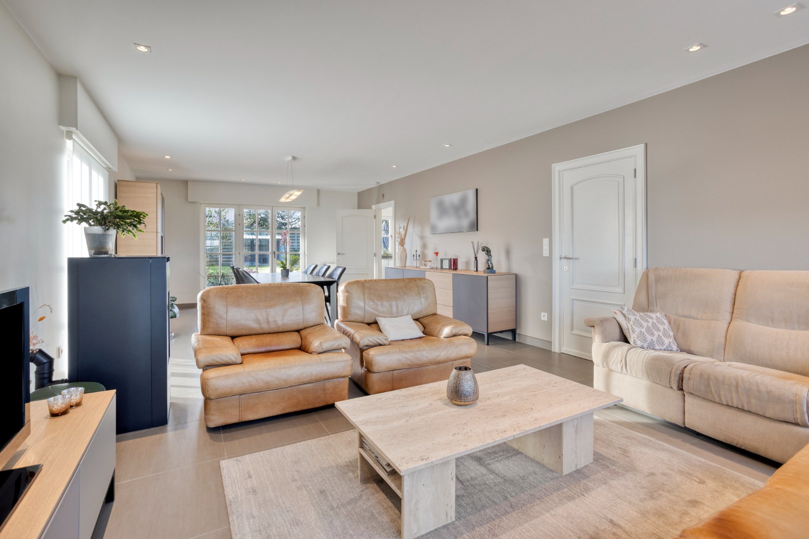 Open bebouwing met 3slaapkamers, bureau en 2 badkamers in Pellenberg! - EPC 240 kWh/m² - bewoonbare opp. 242 m² 