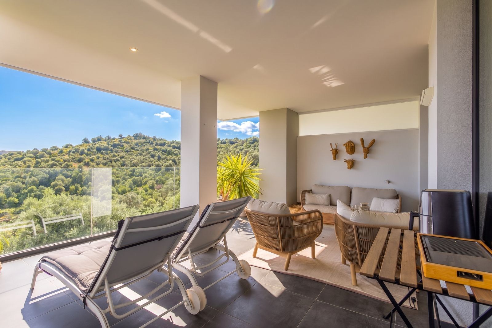 Hacienda el Sueño - Elegante 3-Slaapkamer Appartement met Panoramisch Terras, Zeezicht en Toeristenhuurlicentie 