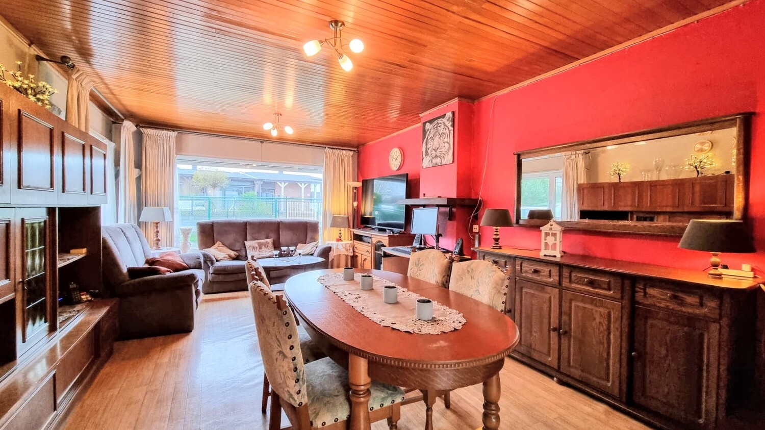 Bungalow op 802 m² in rustige woonwijk 