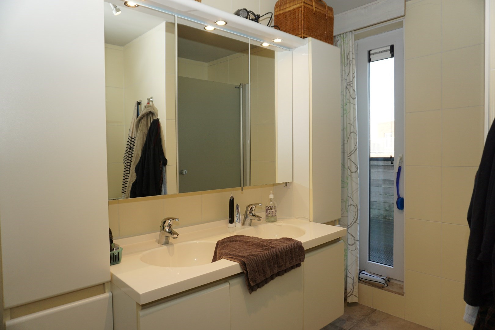 Penthouse 3 slaapkamers centrum Oostende - badkamer