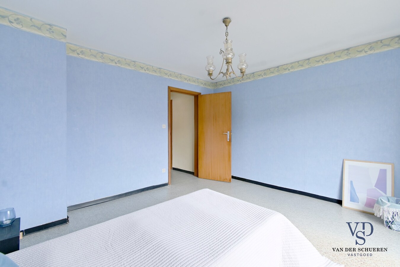 Degelijke eigendom met mogelijkheden 