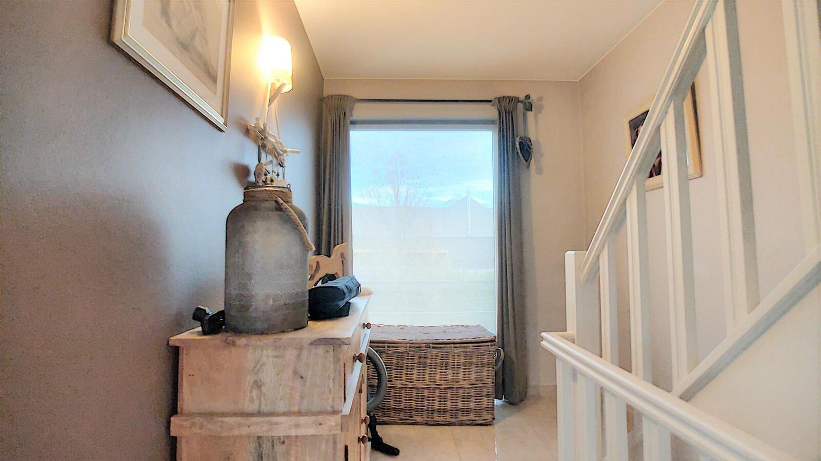 Knappe gezinswoning met vier slaapkamers en tuin - Zeebrugge 