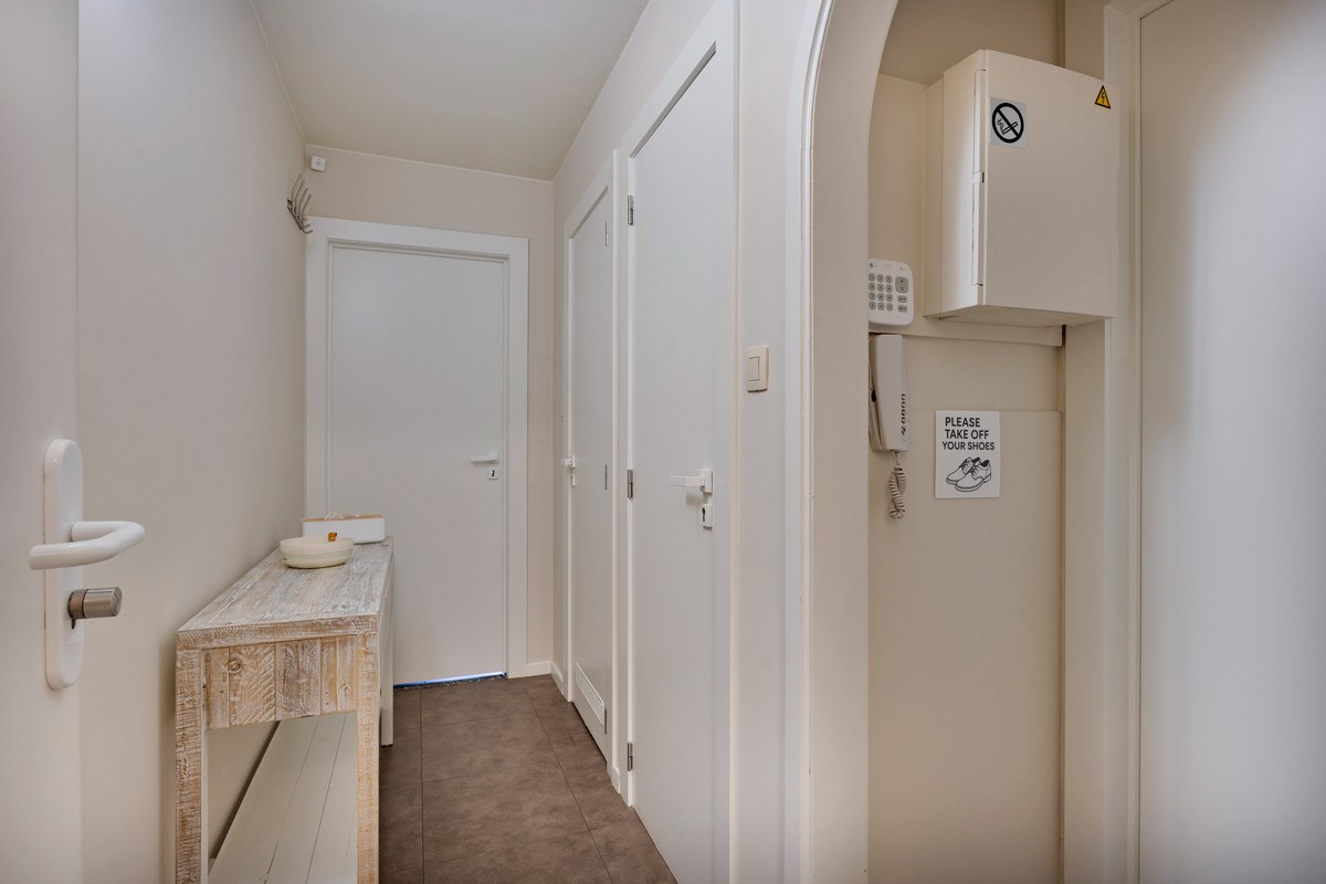 Opbrengsteigendom met handelspand en 3 appartementen te koop in Heverlee op een super ligging! 