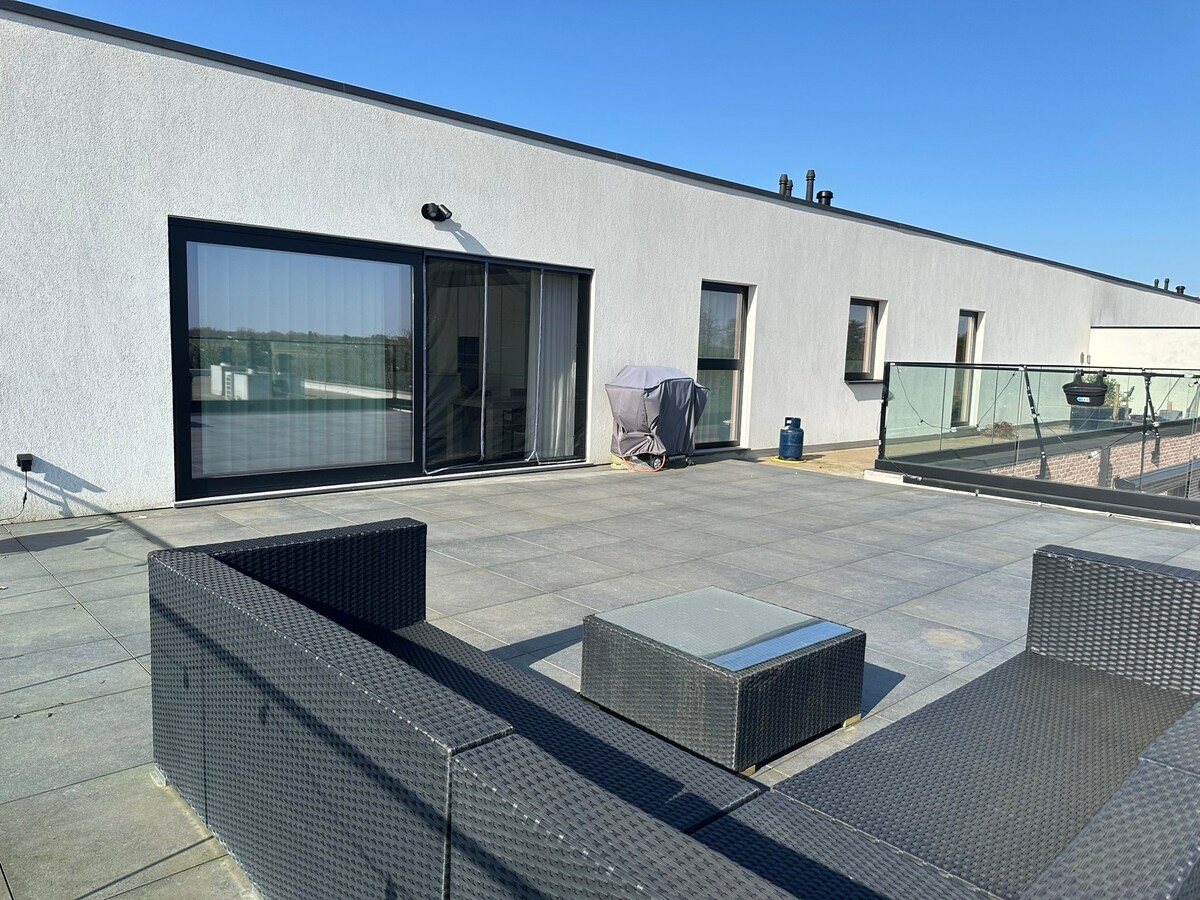 Schitterend  appartement met groot zonneterras 