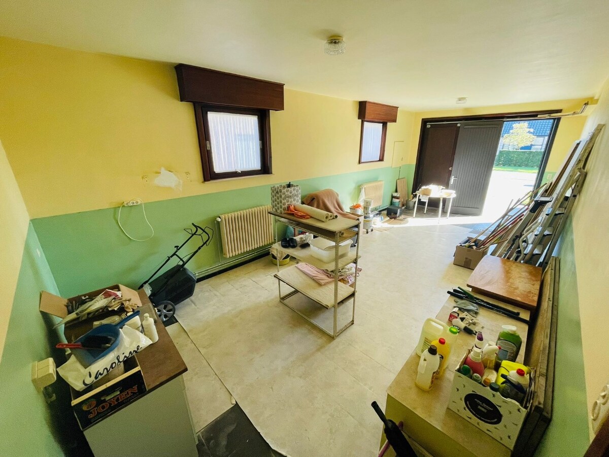 Ruime gezinswoning met 3 slaapkamers en garage 