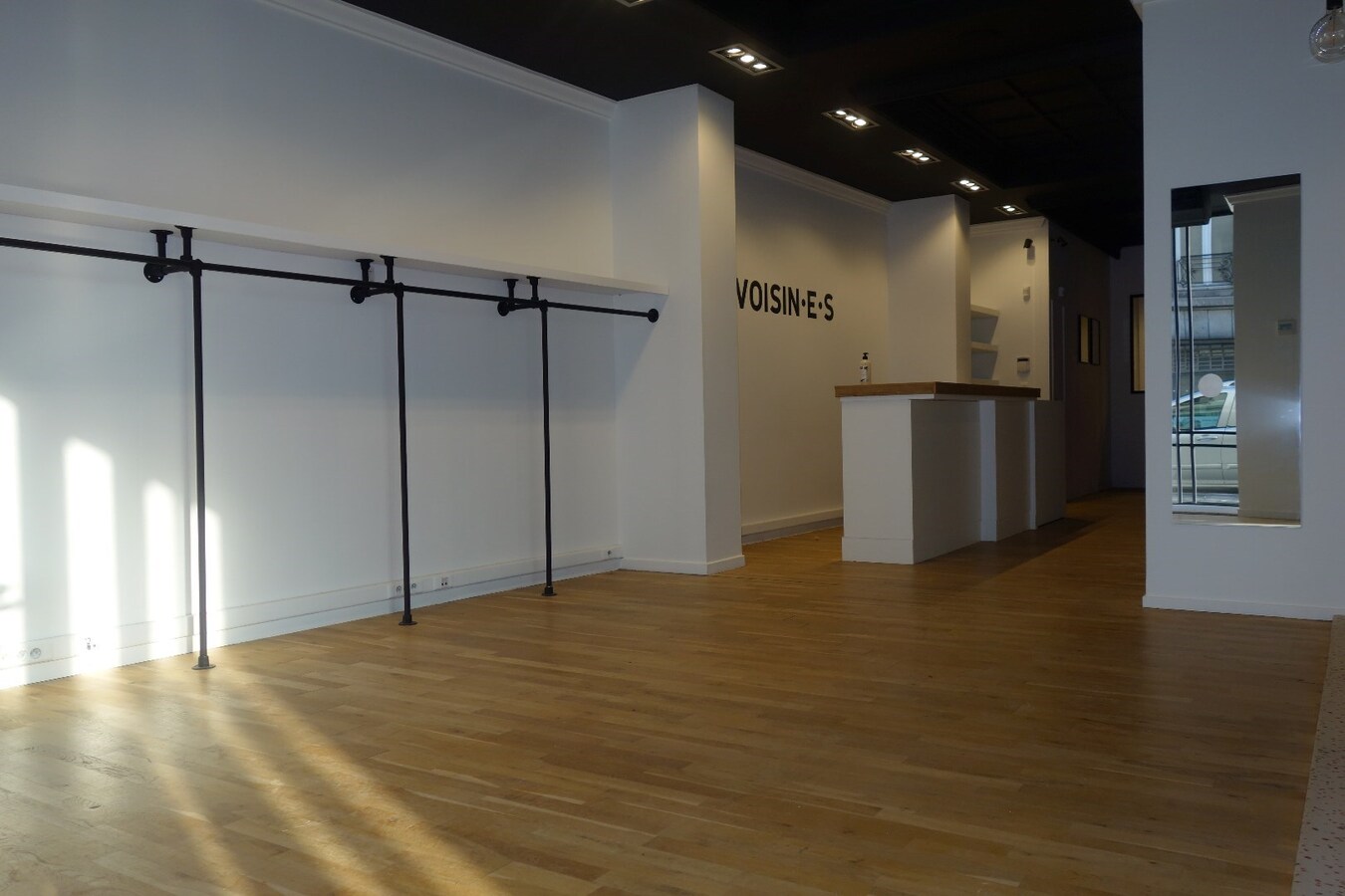 Commerce a louer À Tournai