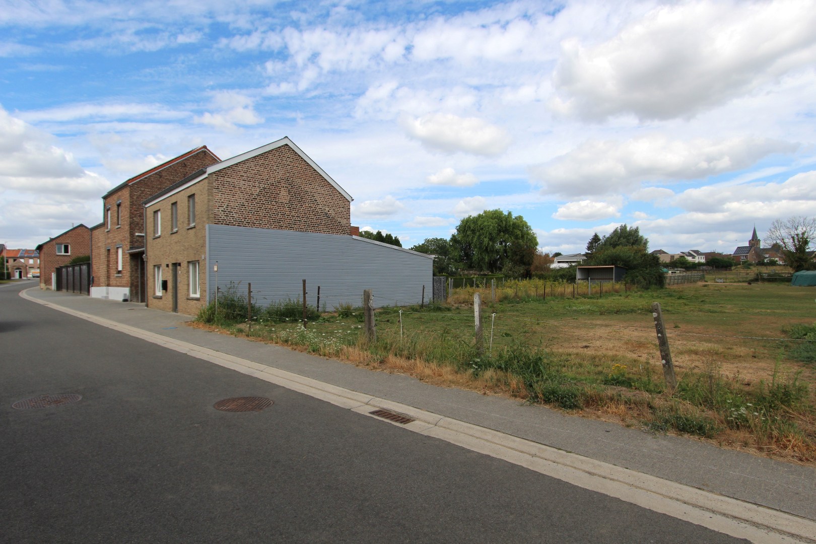 Lot 2