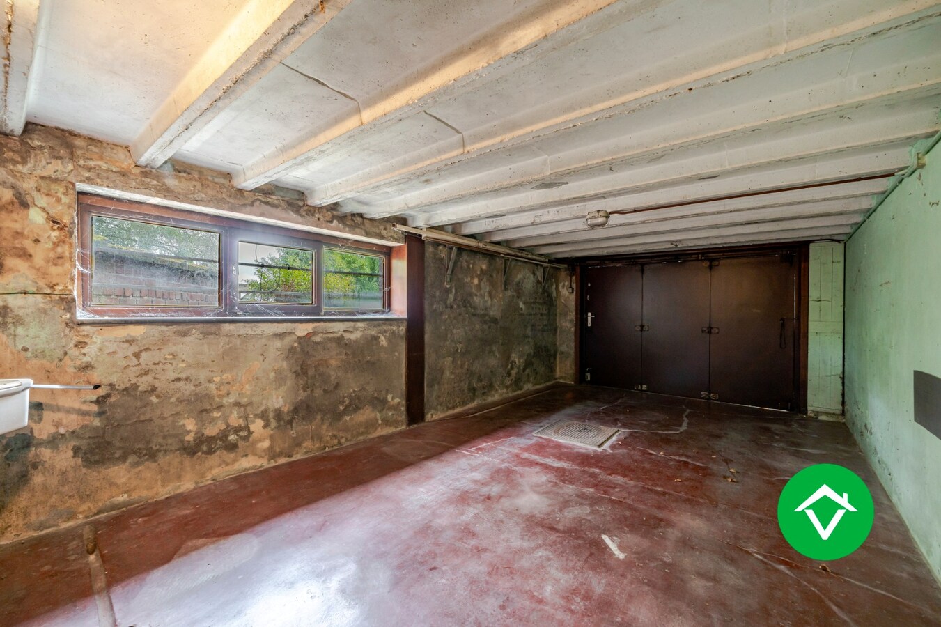 Te koop: Statige woning op goede ligging in Torhout 