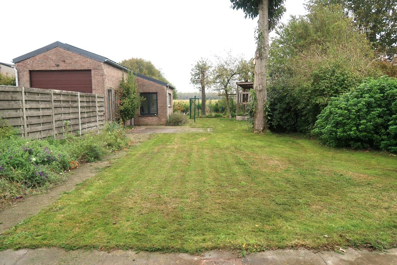 Charmante gerenoveerde woning te huur in Snellegem – 3 slaapkamers, grote tuin &amp; veel extra’s 