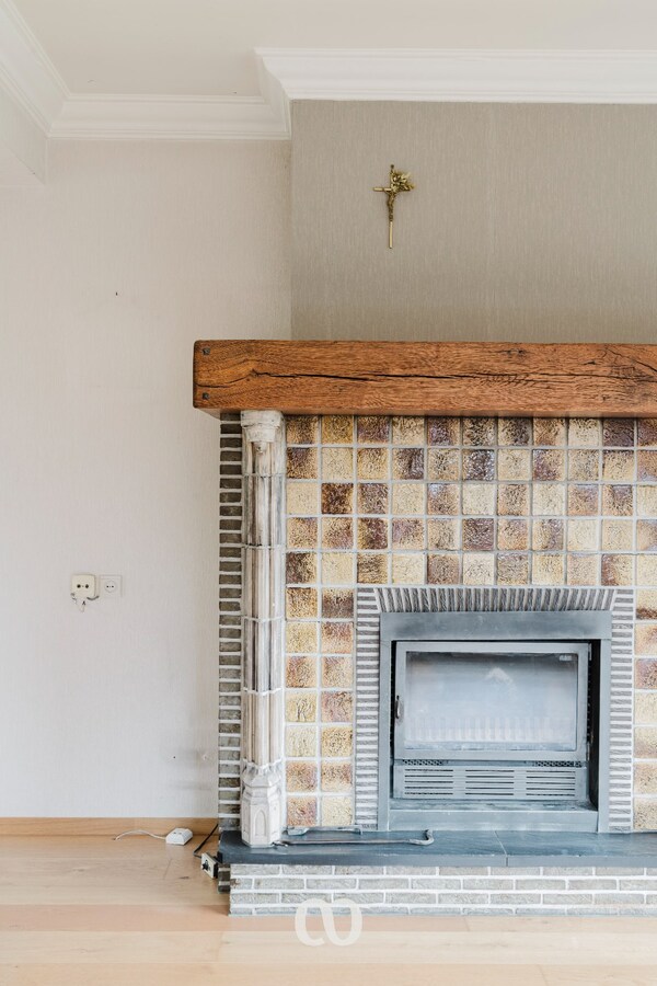 Bungalow met prachtig uitzicht en volledige onderkeldering in Heurne 