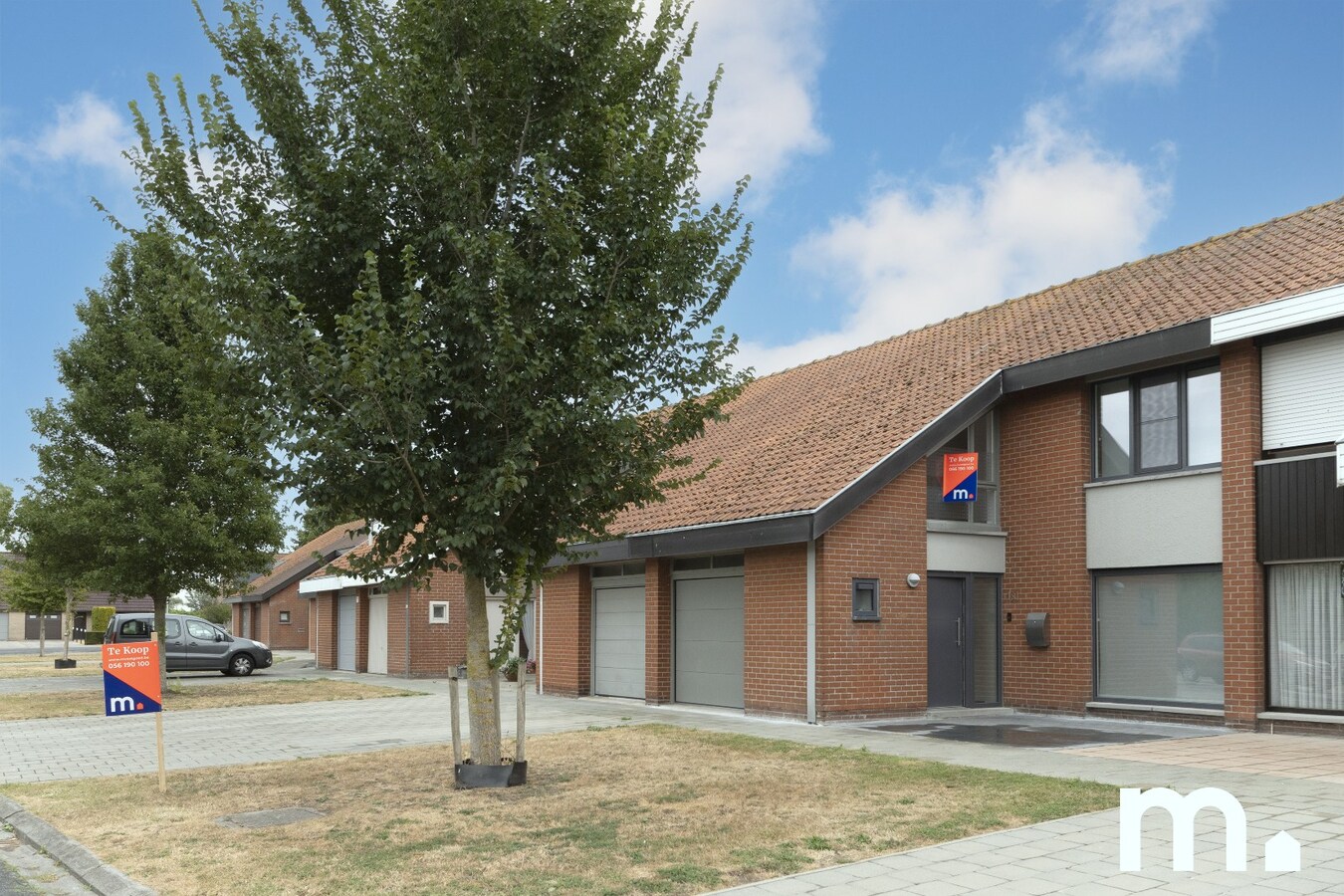 Instapklare gezinswoning met 4 ruime slaapkamers en aangelegde tuin 