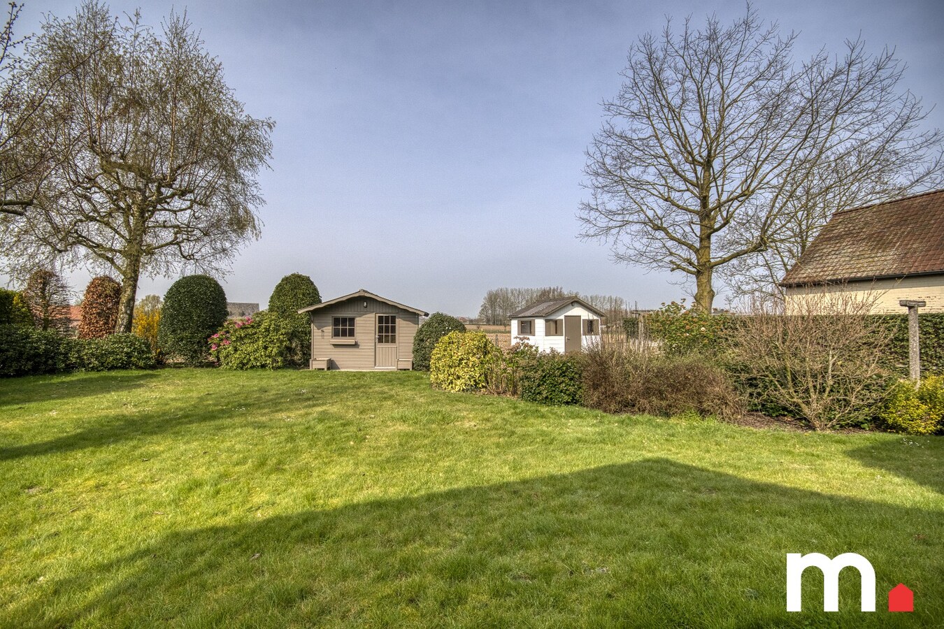 Alleenstaande villa met 5 slaapkamers en zonnige tuin 1127 m² op TOPligging ! 