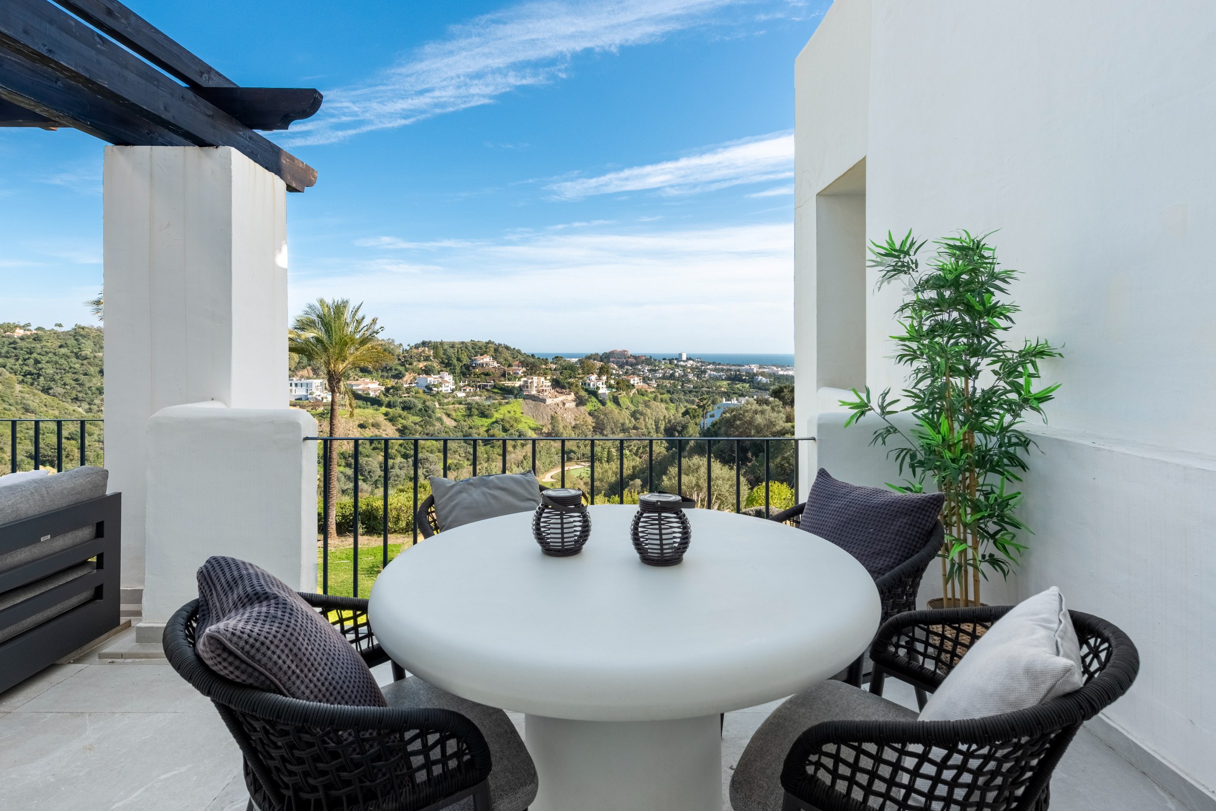 Duplex Penthouse avec vue panoramique sur la mer et le golf - Urb. Altos de La Quinta 