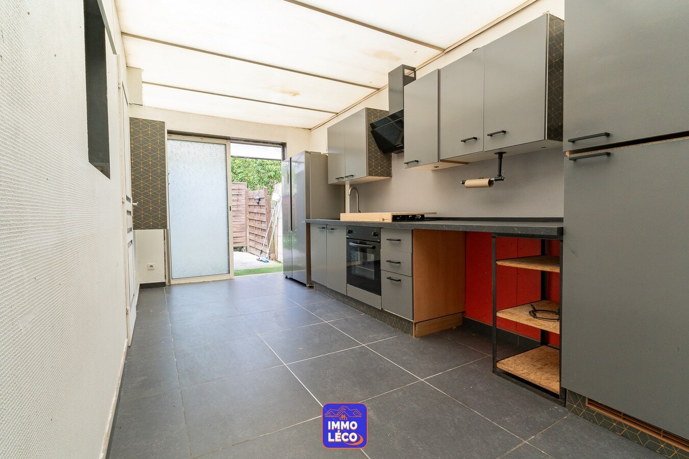 Maison offrant de beaux volumes avec jardin, plein centre-ville ! 