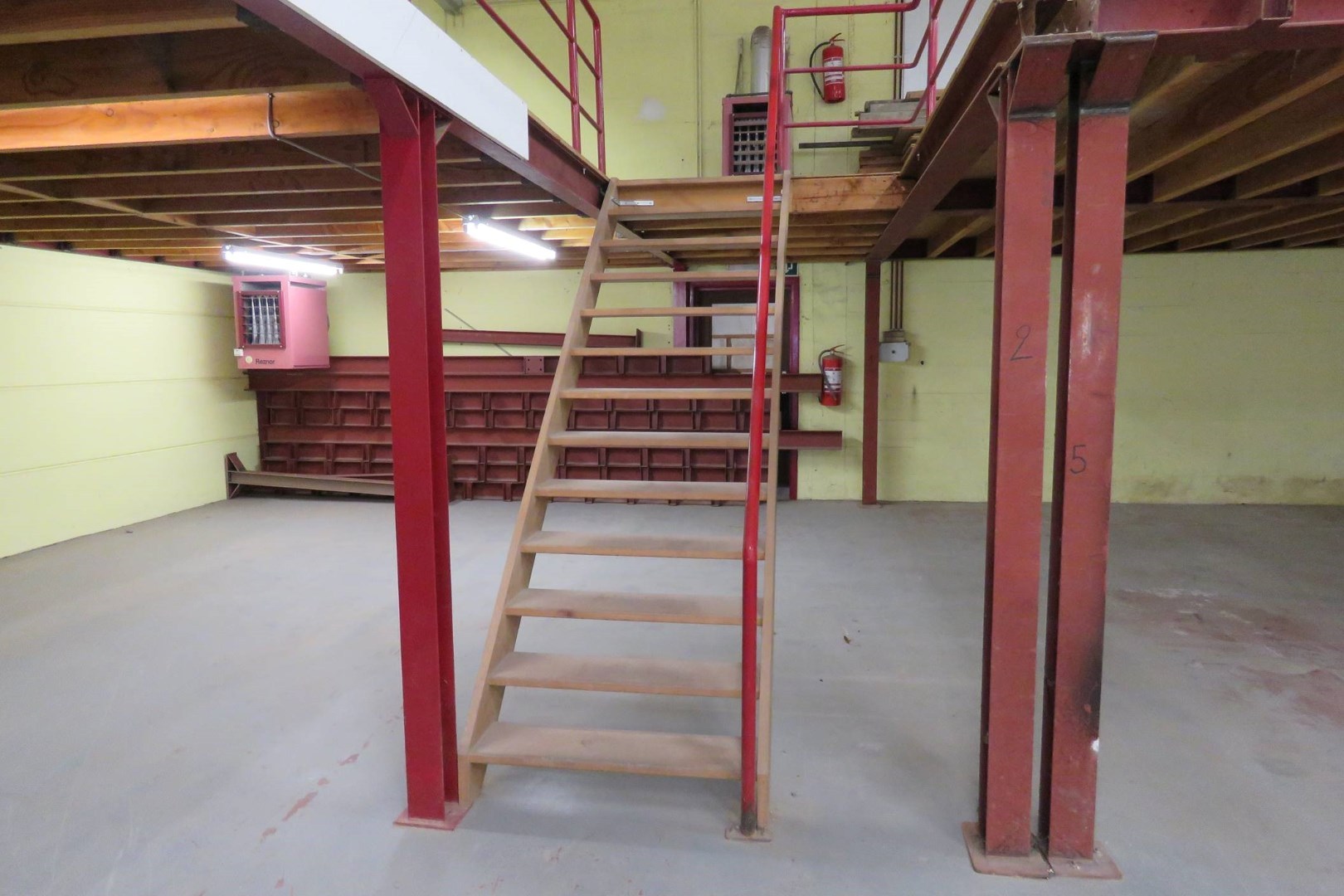 Loods/opslagruimte (250 m²), Torhout 