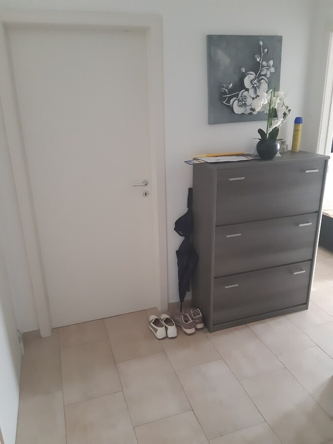 Eigentijds appartement met 2 autostaanplaatsen 