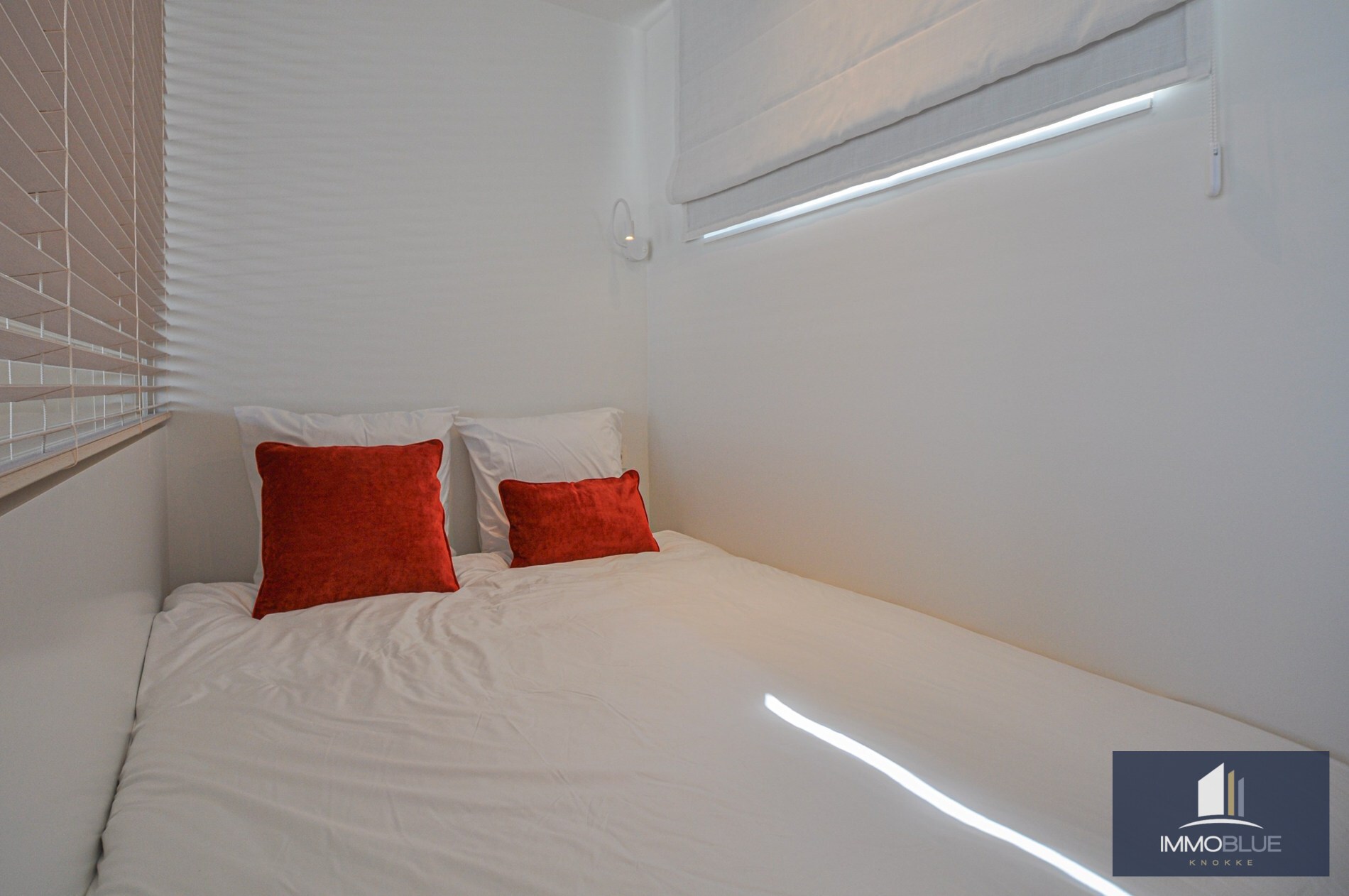 Volledig gerenoveerd dakappartement met een terras van ongeveer 45 m². 