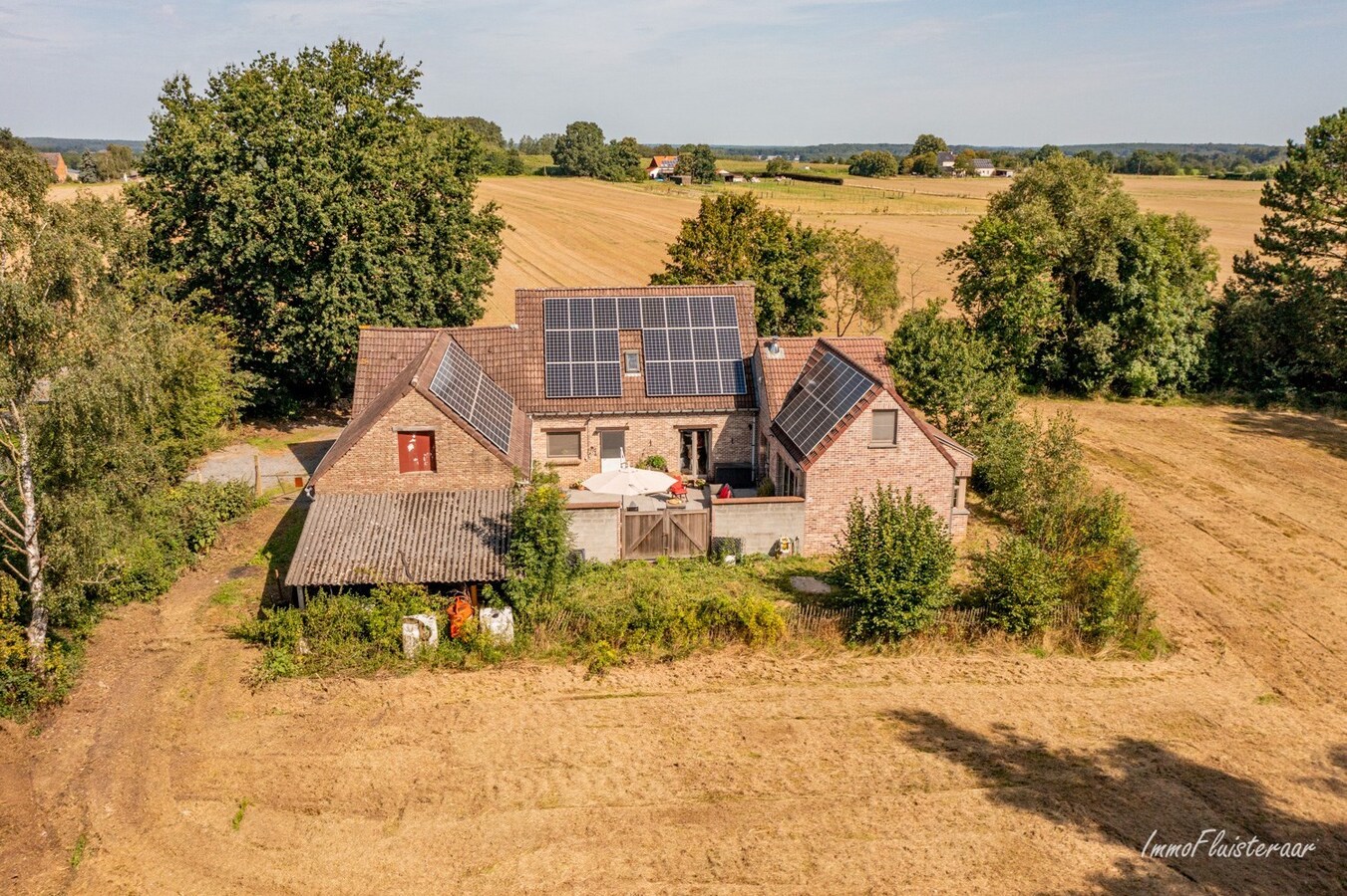 Maison soignée avec 4 écuries sur environ 75 ares à Tielt-Winge (Brabant flamand) 