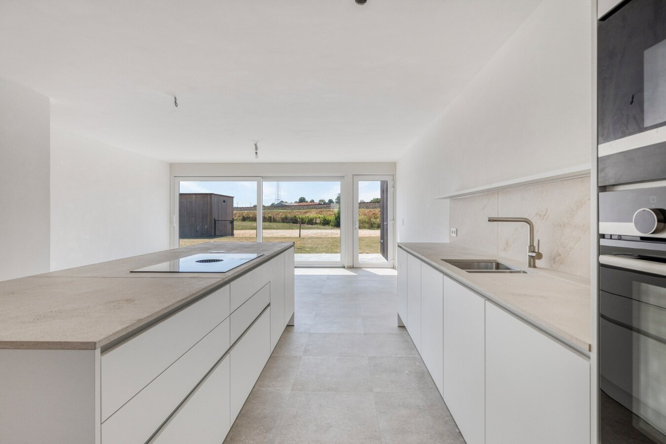 Verkoop onder registratierechten: nieuwe instapklare woning in Etikhove 