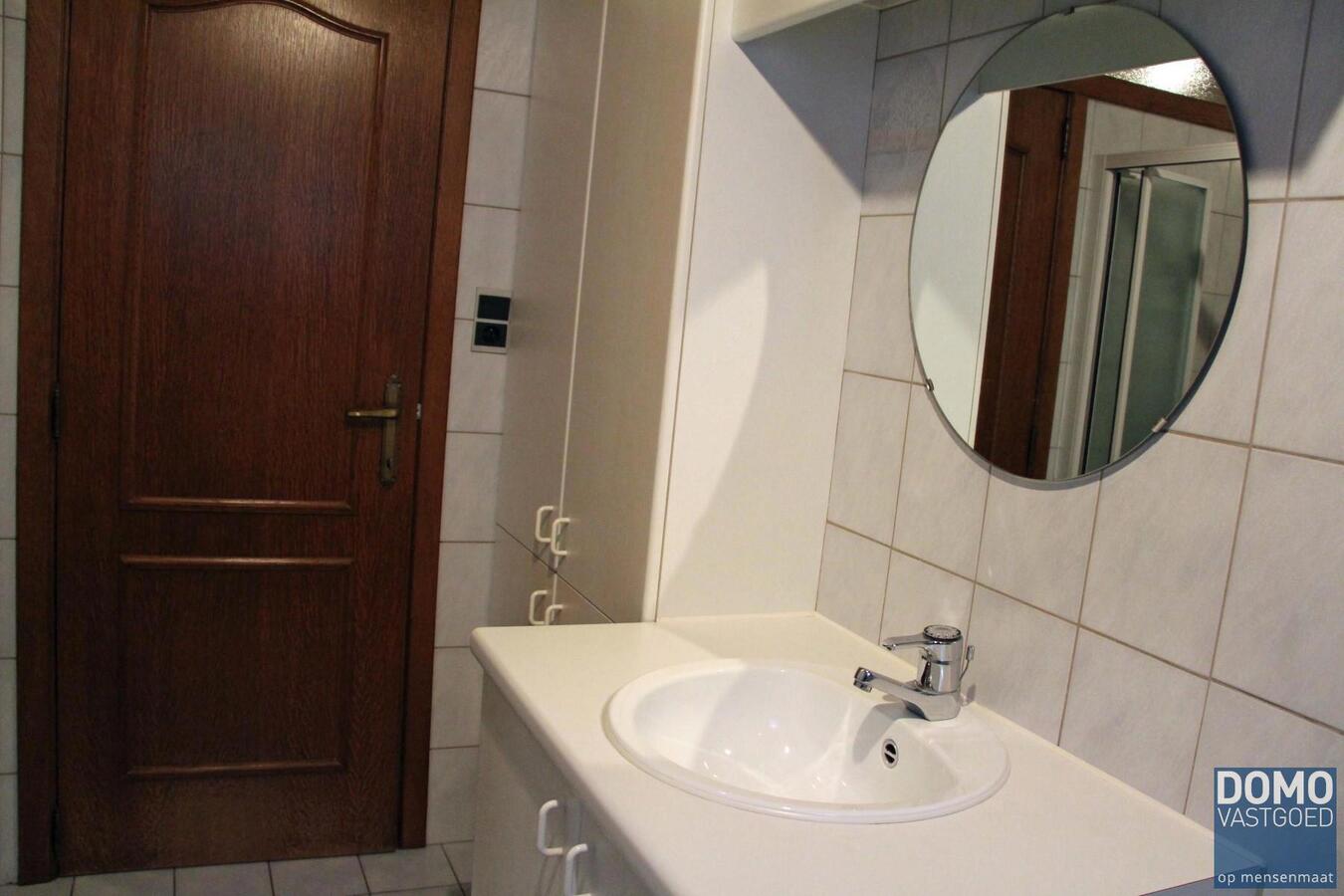 Ruime gelijkvloerse gezinswoning met 2 slaapkamers gelegen te Tuilt-Kuringen 