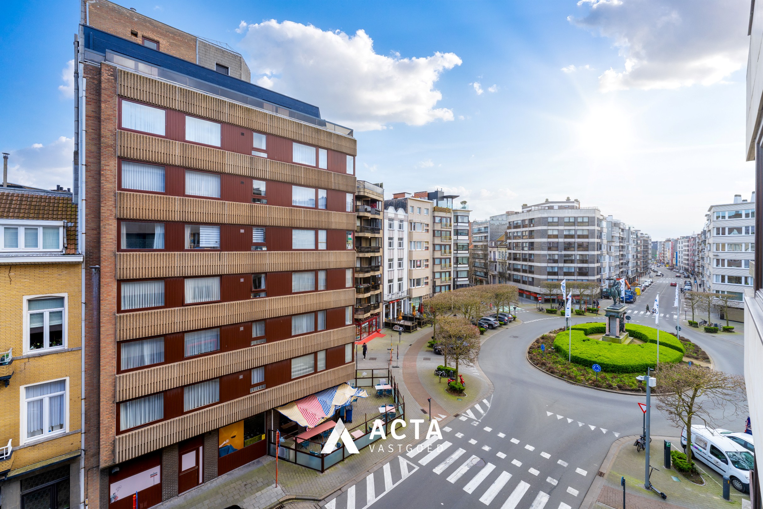 Ruim en centraal gelegen appartement op het Leopold I Plein in Oostende 