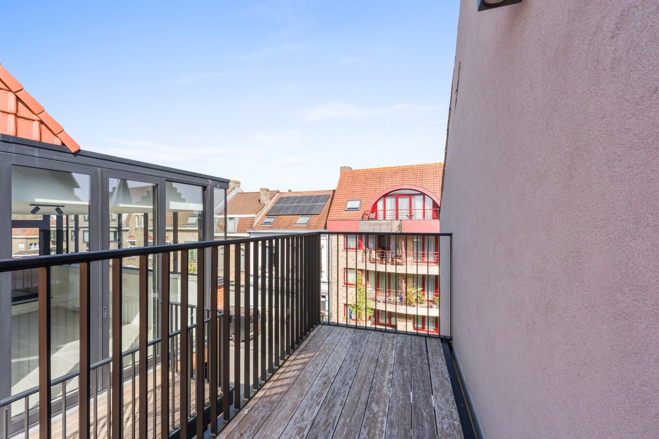 Luxueuze totaalrenovatie | Instapklaar dak appartement met mezzanine 