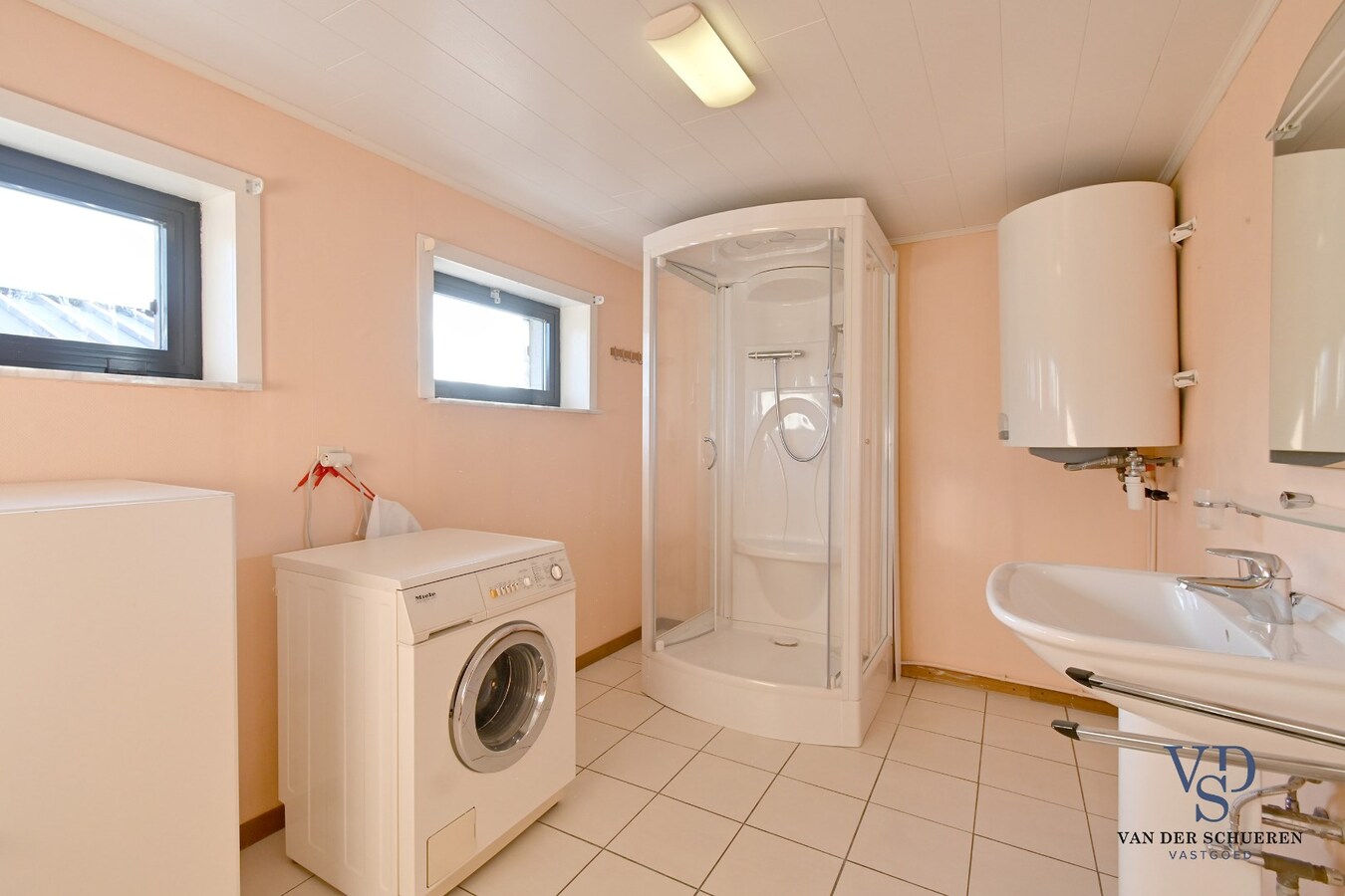 Ruime Half Open Bebouwing 