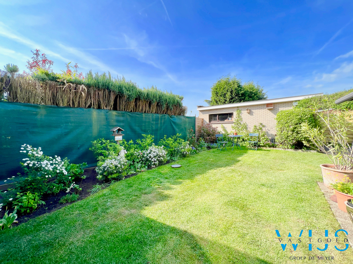 Mooie bungalow op een toplocatie te Evergem ! 