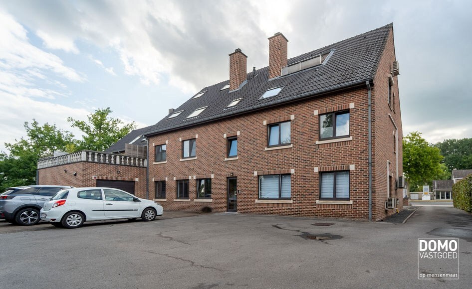 MODERN, ENERGIEZUINIG APPARTEMENT MET GARAGE TE HASSELT, VLAKBIJ E314 