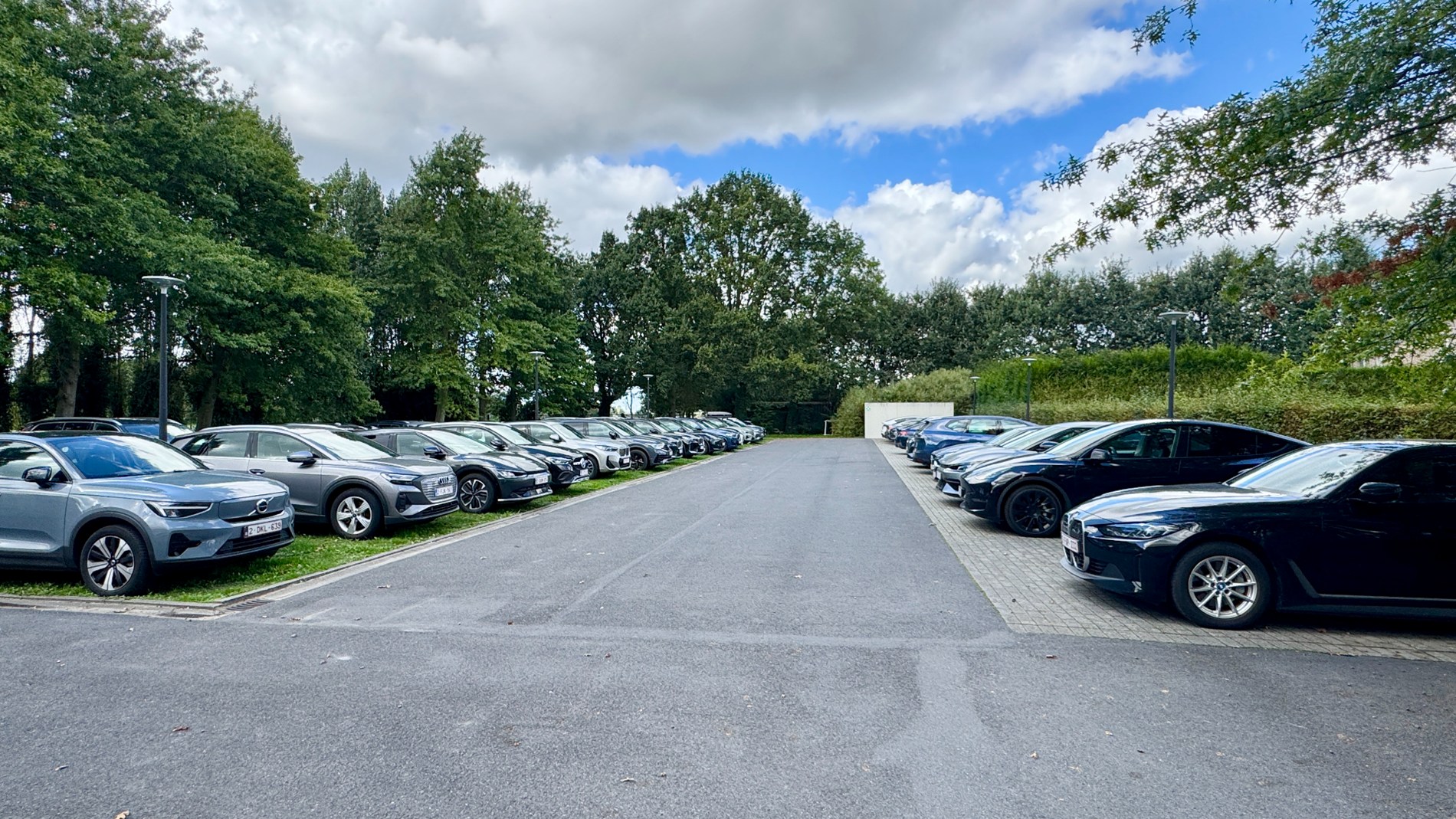 Gerenoveerde kantoren te huur aan N70 in Lochristi