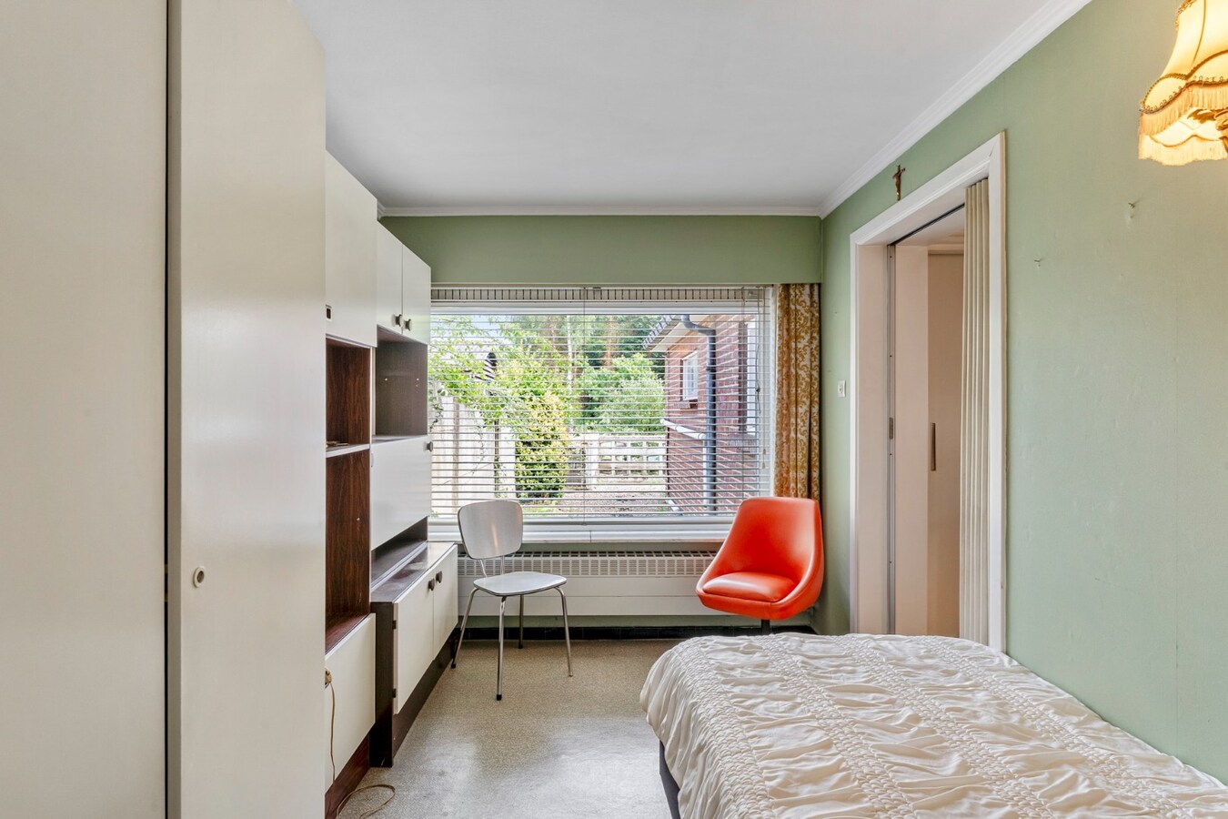 Halfvrijstaande gezinswoning op een ruim perceel van 13a80ca op wandelafstand van het centrum van Opoeteren! 