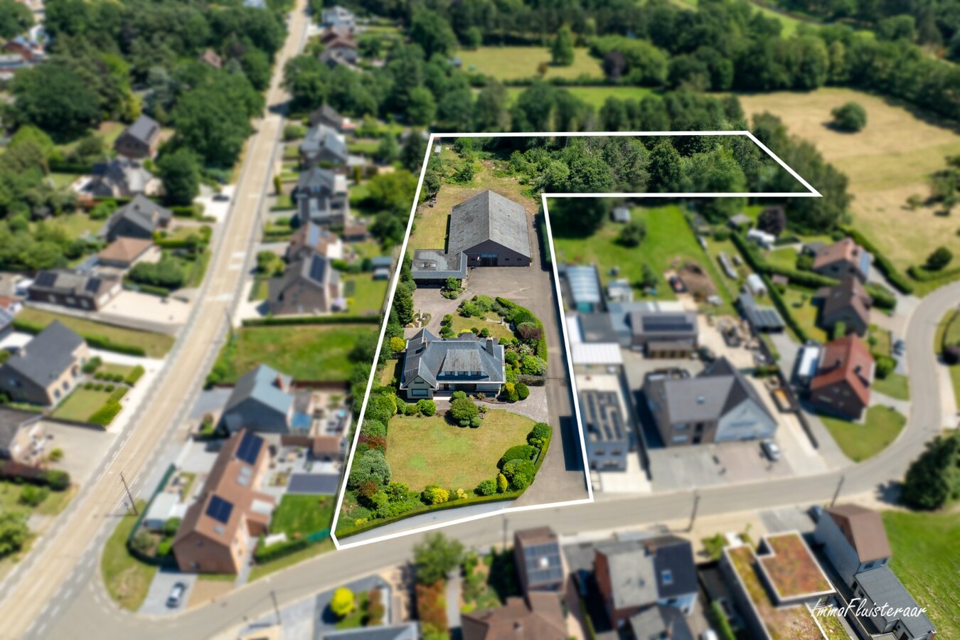 Spacious house with shed on approximately 1 hectare in Lummen 