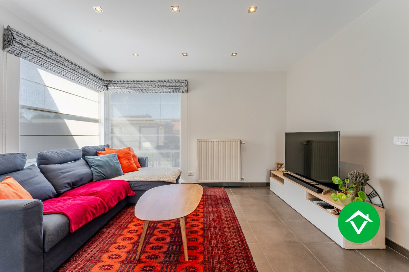 Hedendaagse gezinswoning met 5 slaapkamers en carport in Koekelare (De Mokker) 