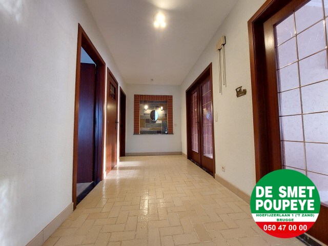 Ruime alleenstaande villa 