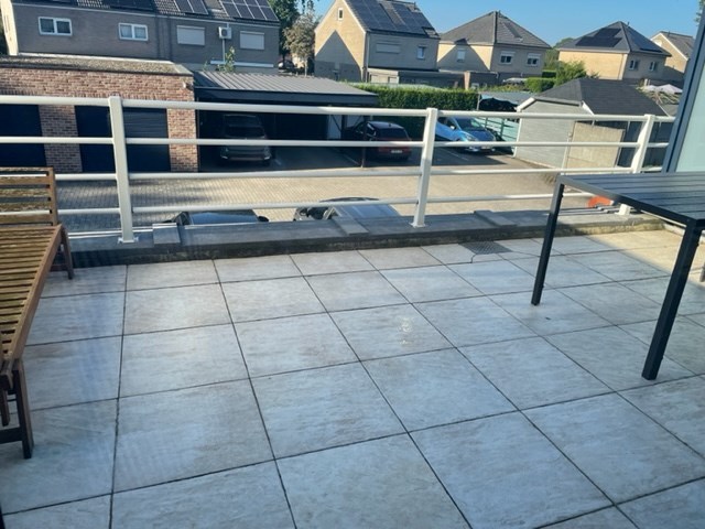 Instapklaar appartement  met 1 slaapkamer op de eerste verdieping! 