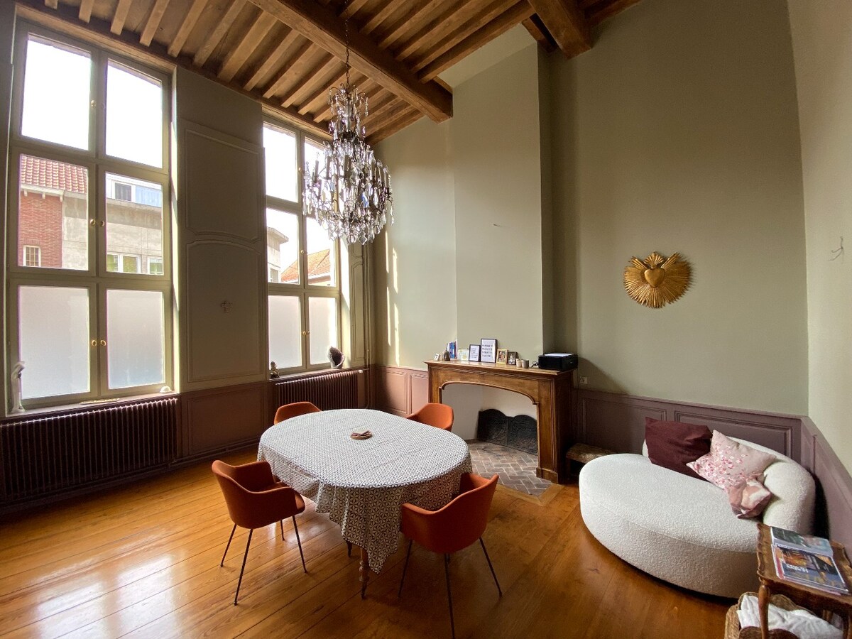 Maison de maître, idéale pour profession libérale ! 