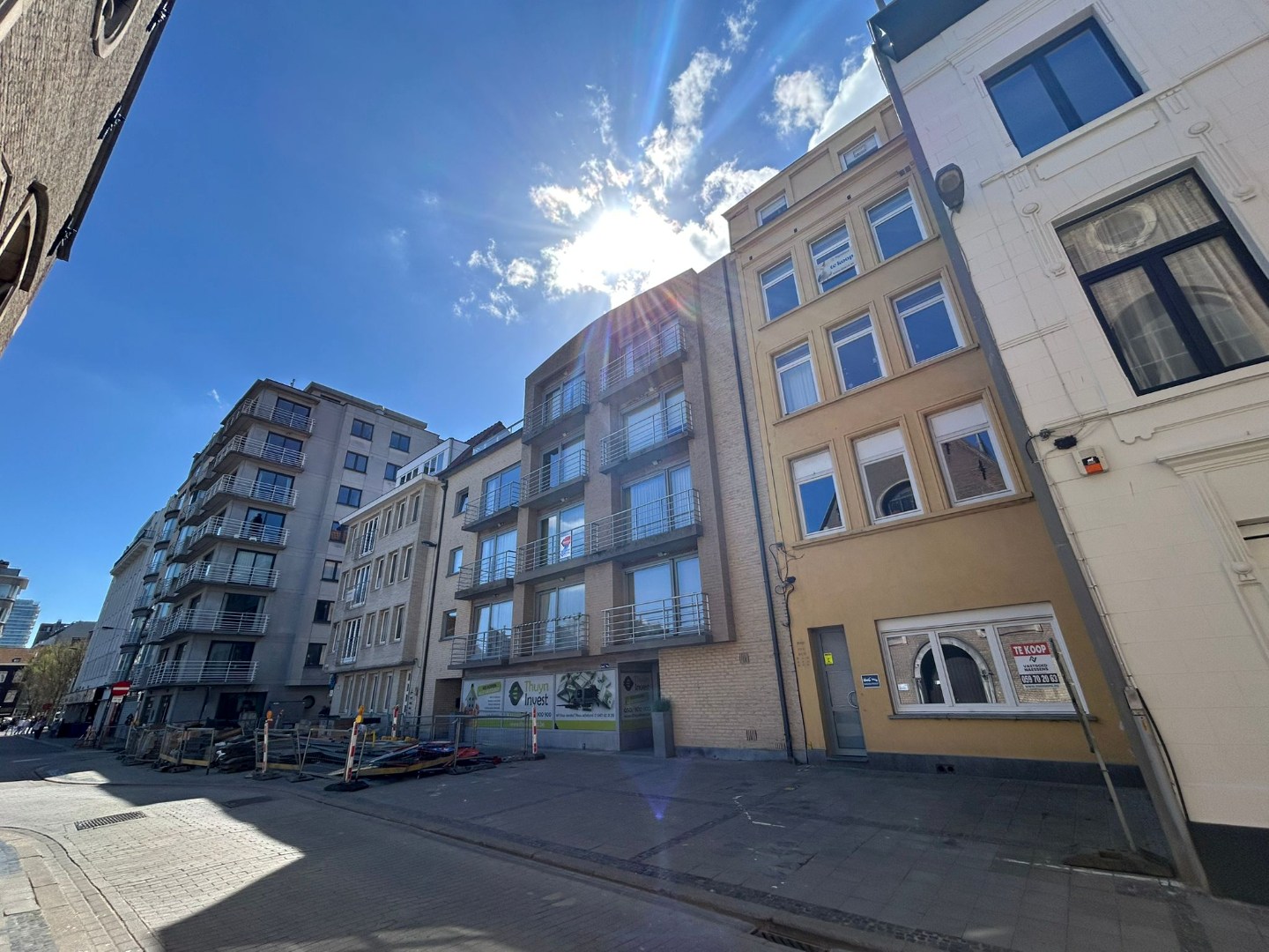 GERENOVEERD 1 SLPK APP MET ZONNIG TERRAS IN CENTRUM 