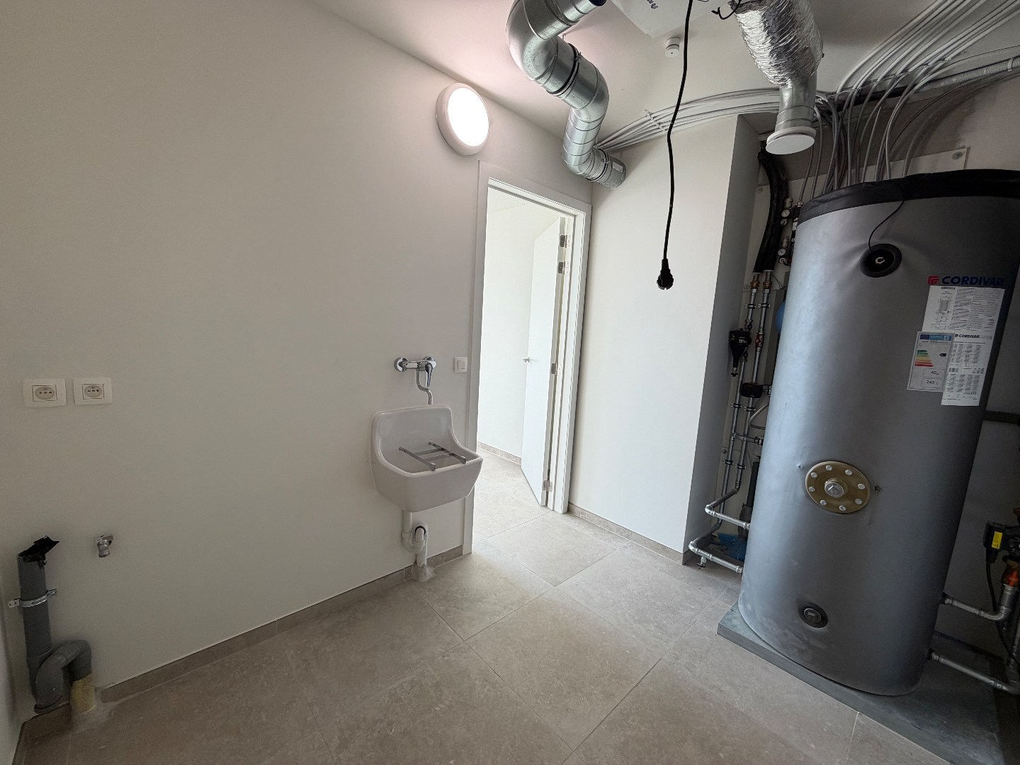 Nieuwbouw appartement met 3 slaapkamers gelegen in centrum Geel! 