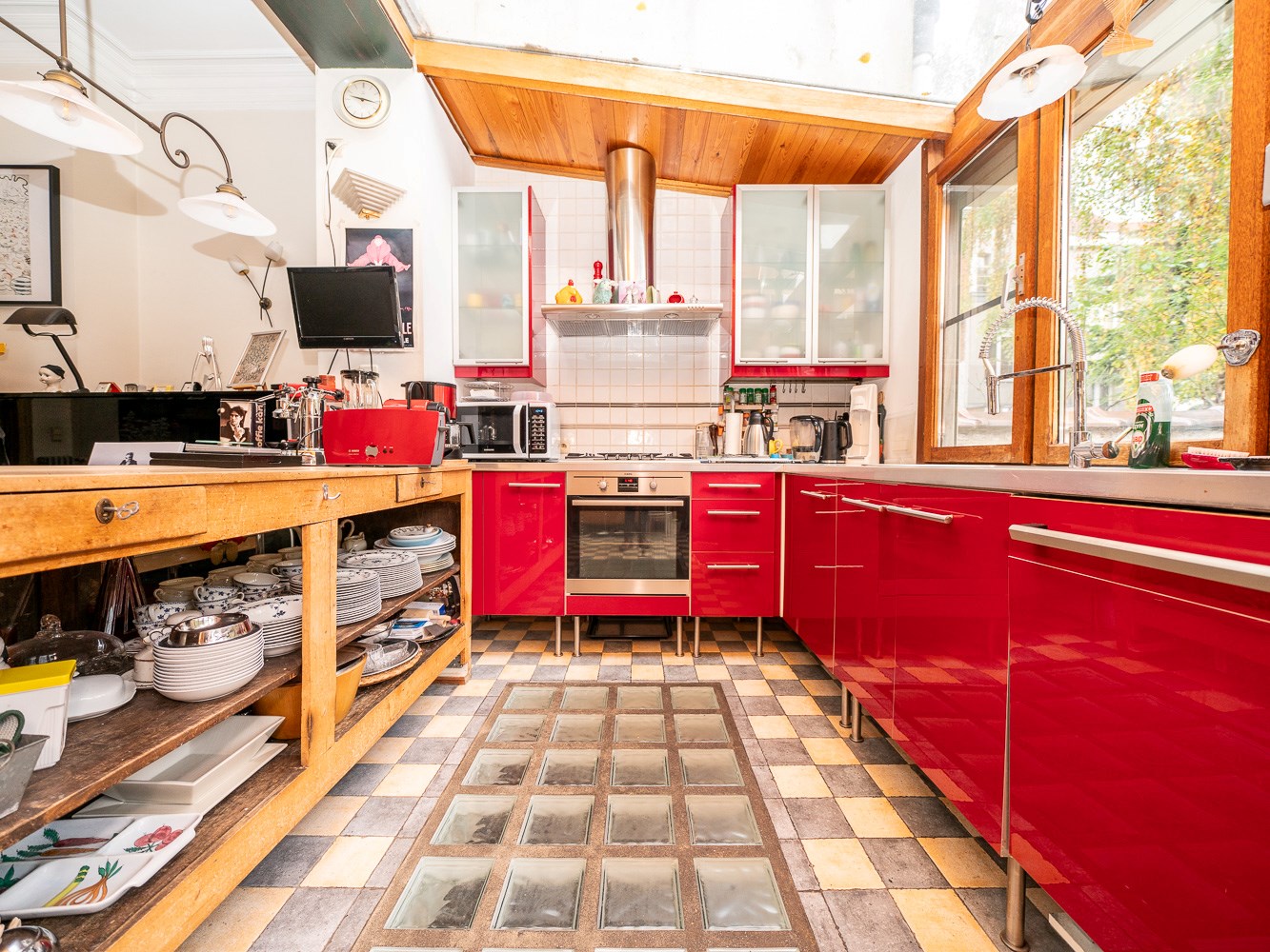 Karaktervol pand in de Europese wijk 