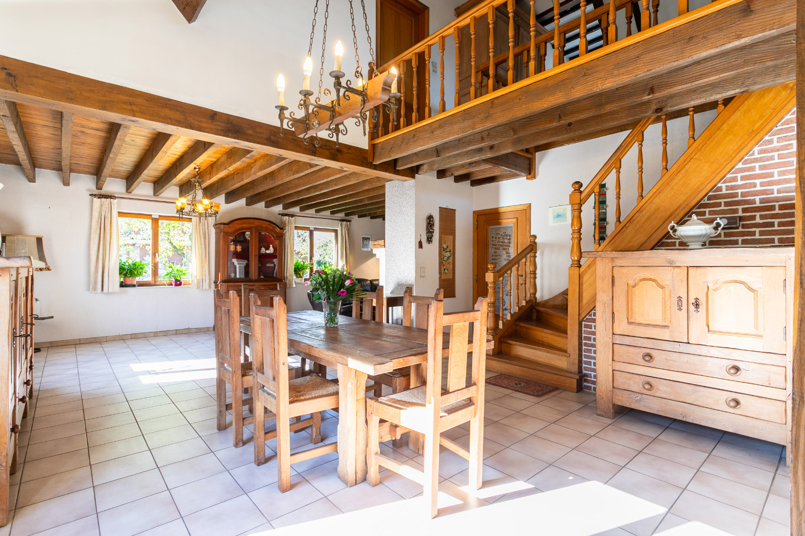Charmante villa met 3 slpk te Halle 