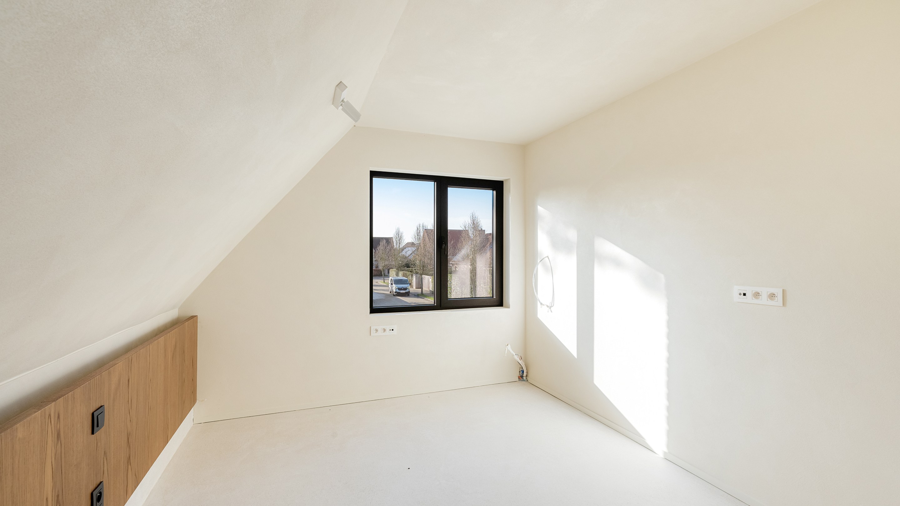 Villa de luxe rénovée dans un quartier résidentiel. 