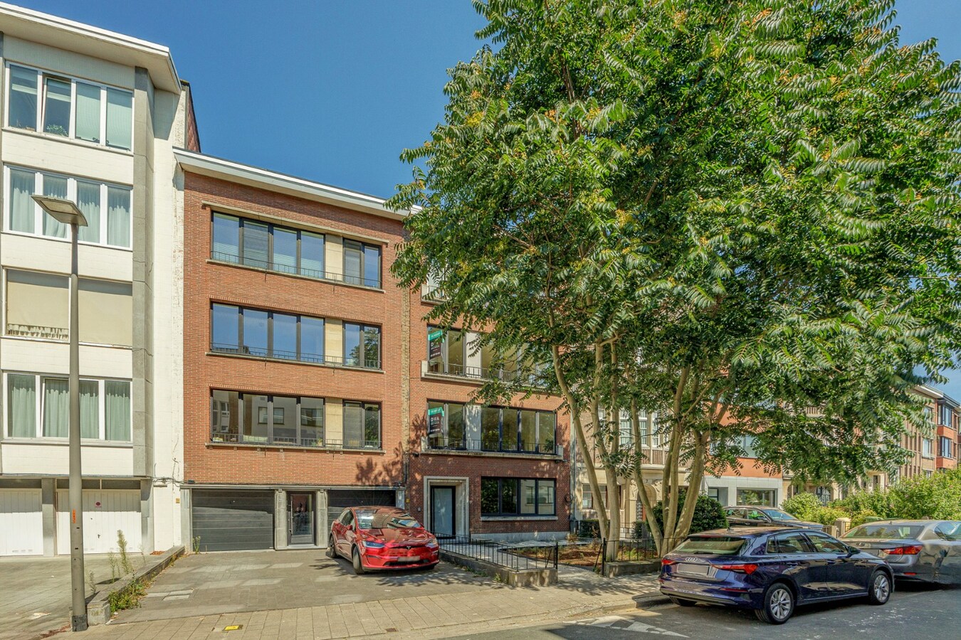 Gerenoveerd appt. met 2 slpk in de Tentoonstellingswijk! 