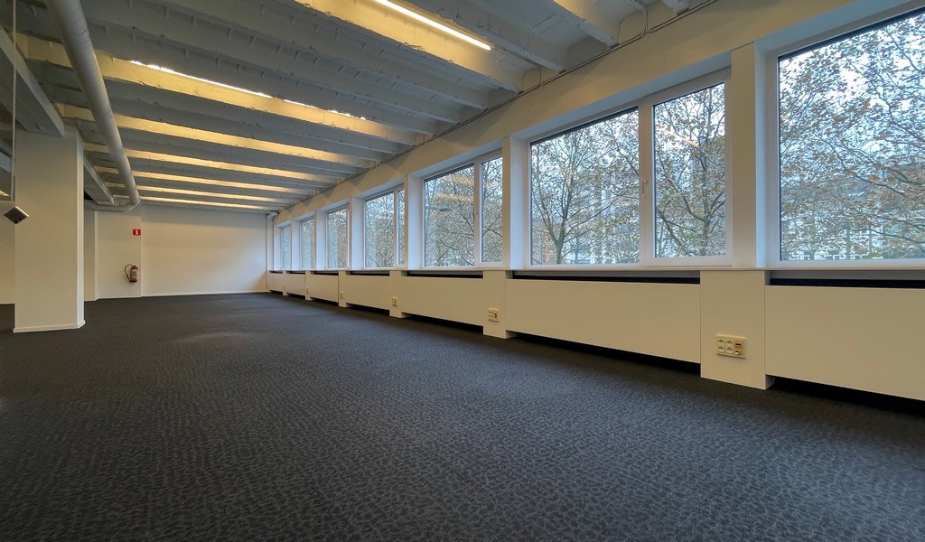 Stijlvolle kantoren te huur in National gebouw in Antwerpen