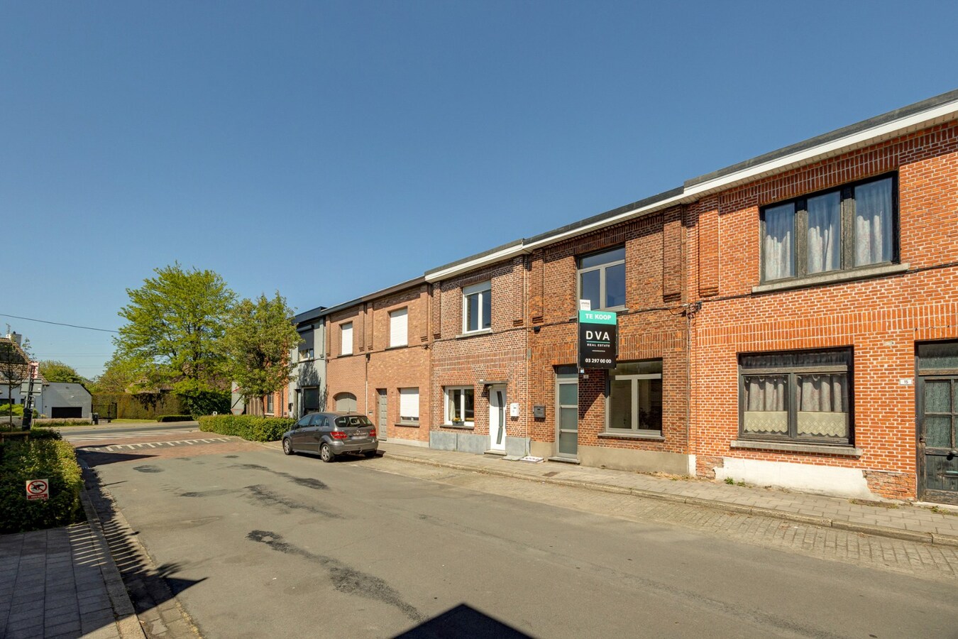 Instapklare ééngezinswoning met 2 slpk en stadstuin! 