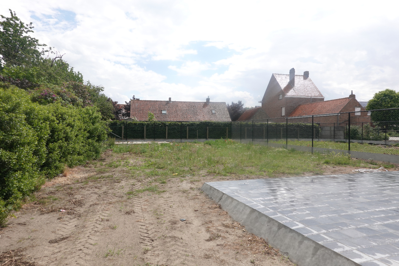 Prachtige halfopen nieuwbouw 