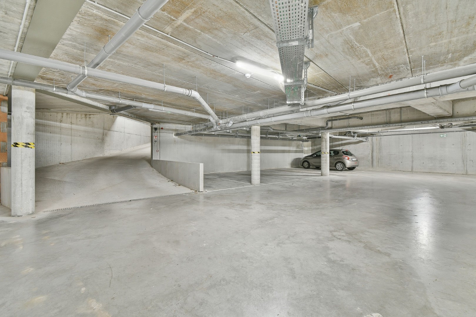 Ondergrondse parkeerplaatsen te koop in het centrum van Gistel 