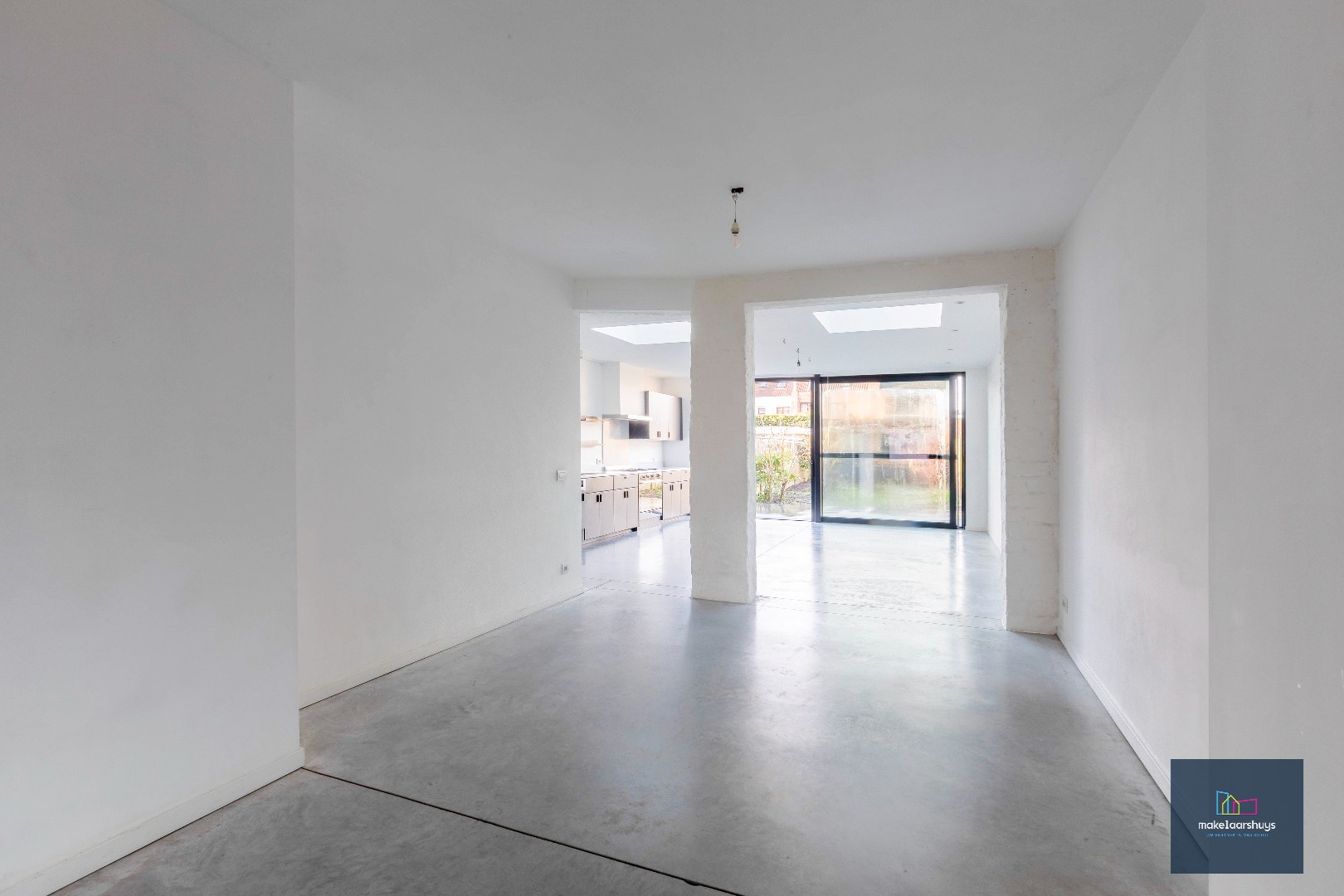 Instapklare eigendom met tuin te Mariakerke 